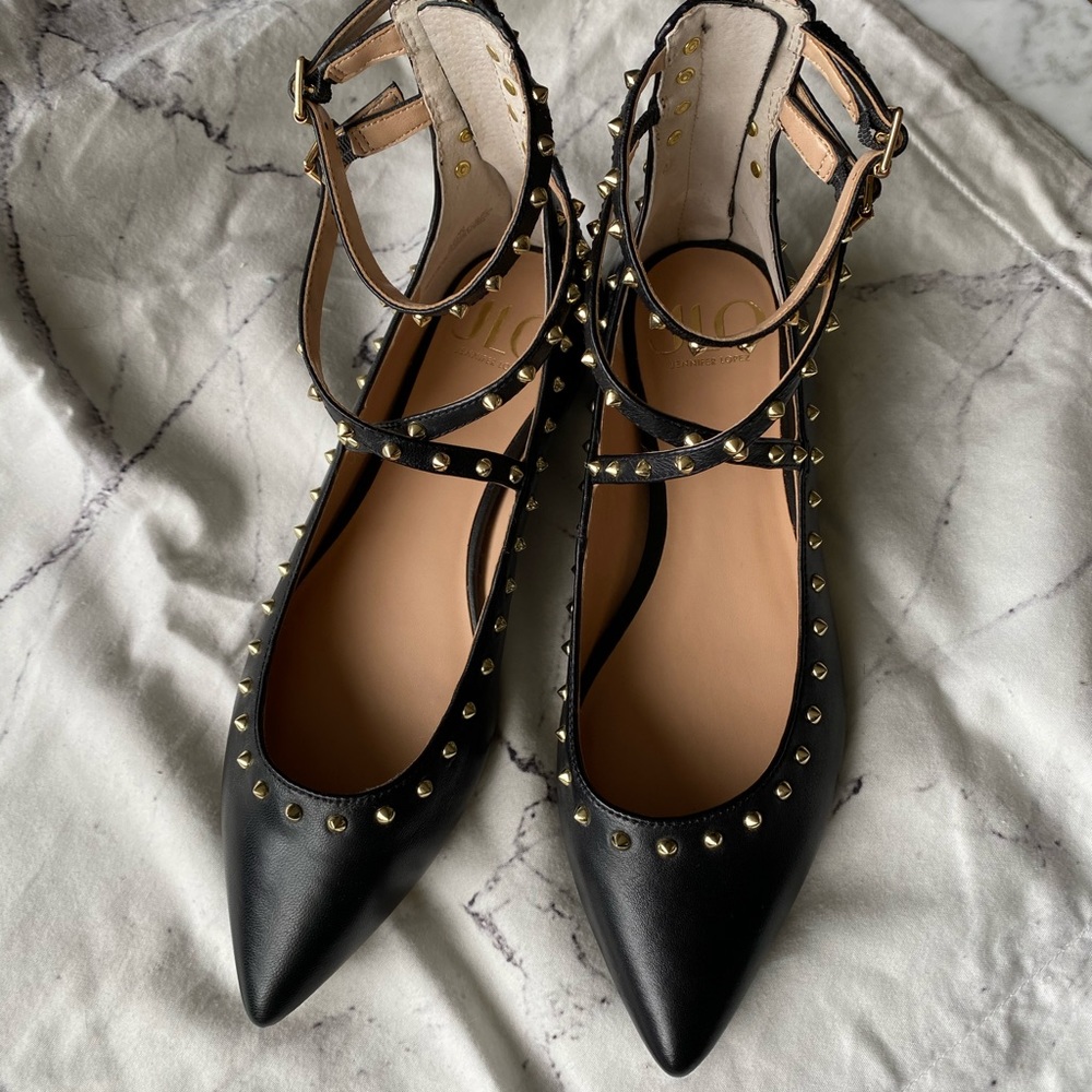Jennifer Lopez Ayaba Flats